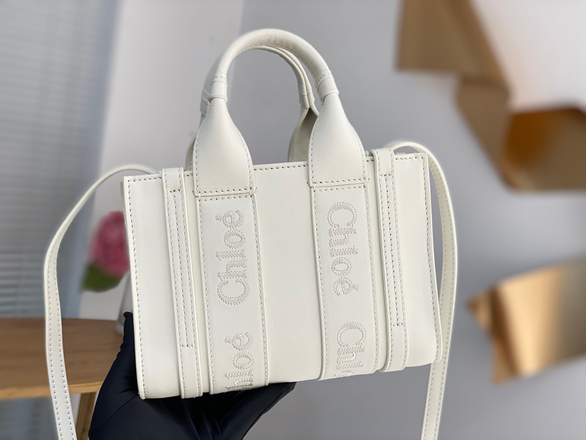 Chloe Mini Woody Tote Bag In White Soft Smooth Calfskin Leather